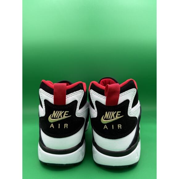 Nike Air Diamond Turf “49ers” Size 10.5 OG Box (FZ8224-100) (2025) - Picture 6 of 7